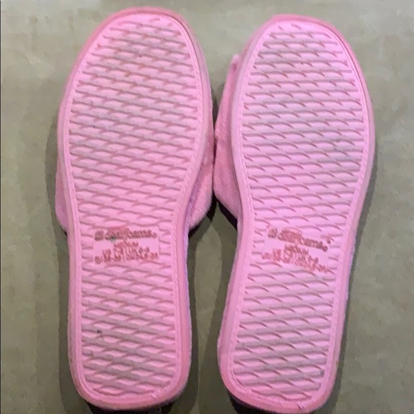 dearfoams slippers - Picture 4 of 4